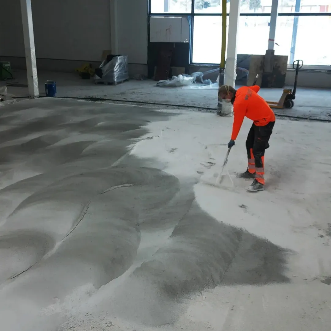 Dry Shake Floor Hardener in Pakistan
