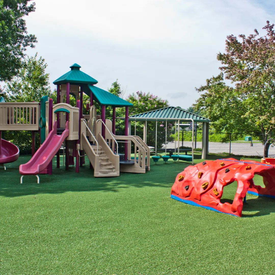 Artificial Turf Kids Playground Flooring in Pakistan Artificial Turf Kids Playground Flooring in Pakistan