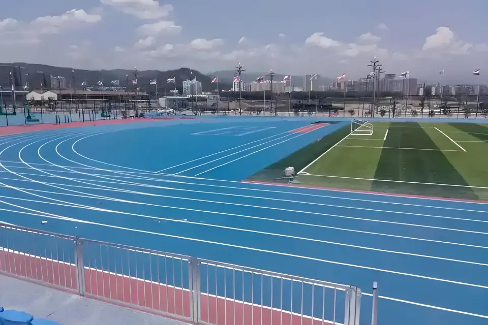 stadium running track in pakistan