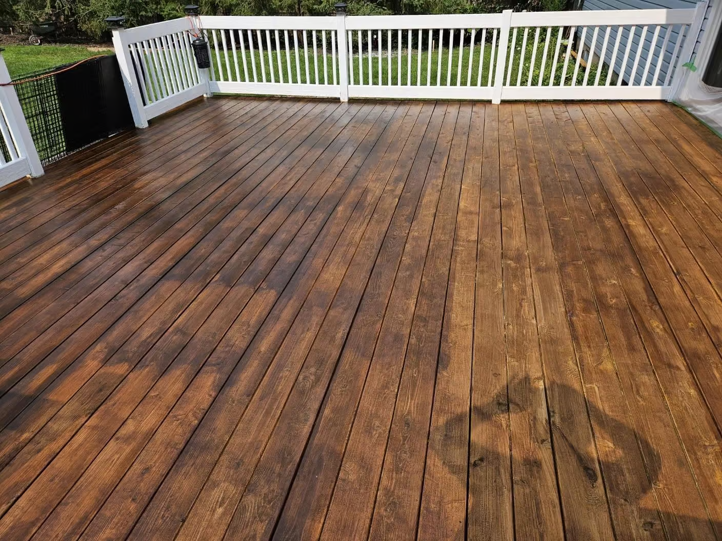 wood coating for deck in pakistan